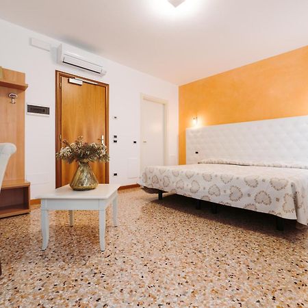 Hotel Roma Cittadella Buitenkant foto