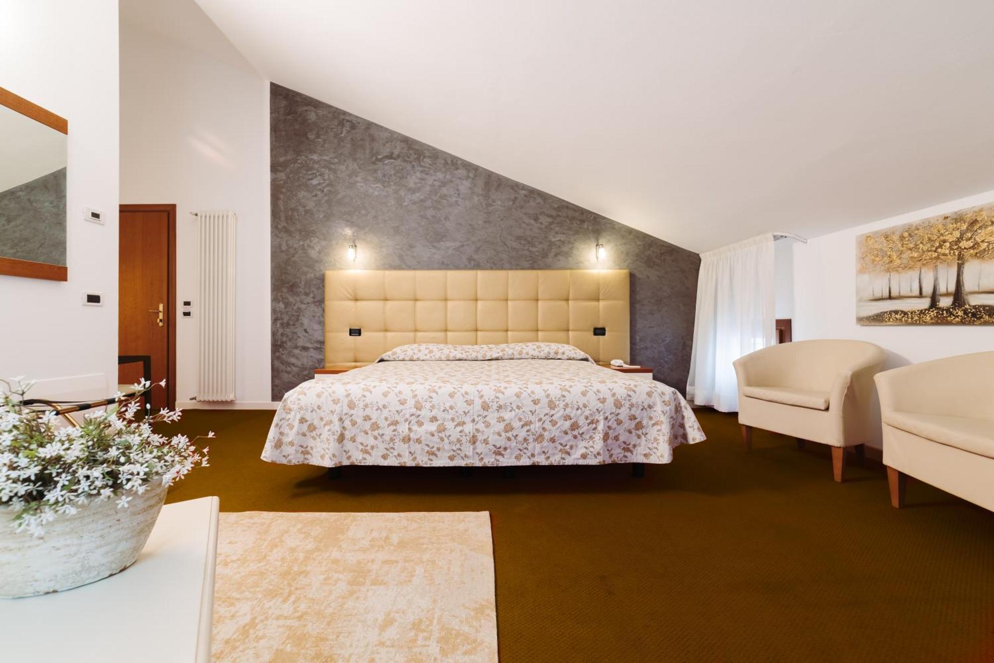 Hotel Roma Cittadella Buitenkant foto