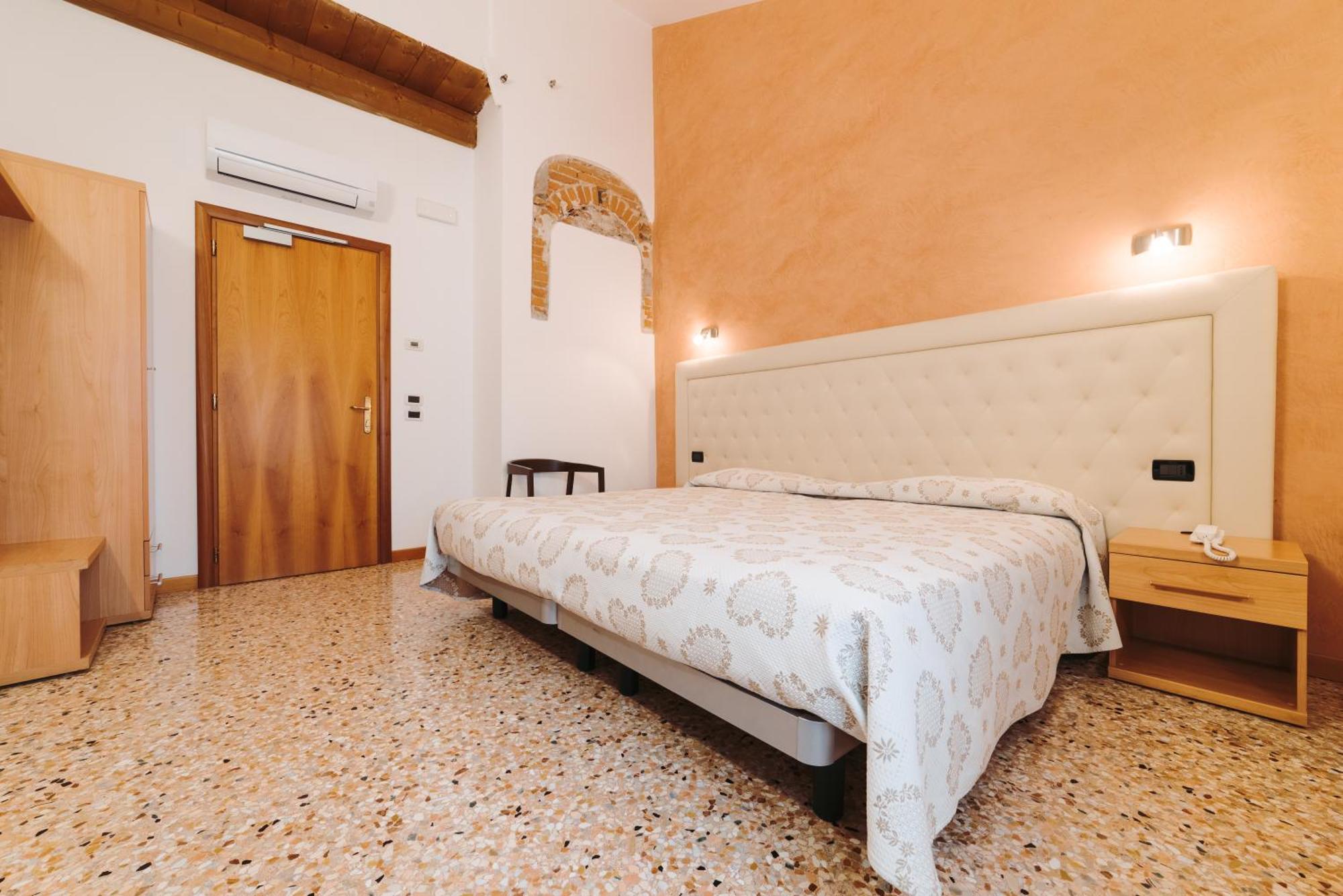 Hotel Roma Cittadella Buitenkant foto